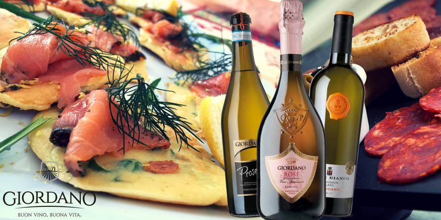 Aperitief bij u thuis? Finger Food en wijnen zorgen voor een gegarandeerd succes! Aperitief bij u thuis? Finger Food en wijnen zorgen voor een gegarandeerd succes!